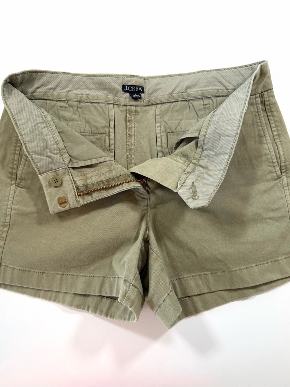 J.Crew Re-Imagined Olive Chino Shorts Size 4 Fair Trade X-92 - Picture 6 of 16
